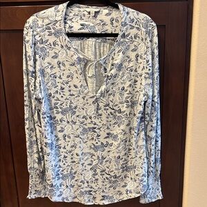 Lucky Brand White and Blue Floral Blouse
